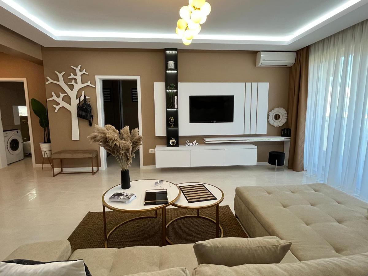 Sas 2 Luxury Apartments Mamaia Eksteriør bilde